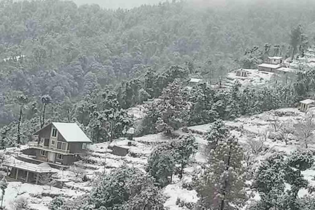 Hilltop 3Bhk Cottage L Camp Bagicha Mukteshwar Exterior foto